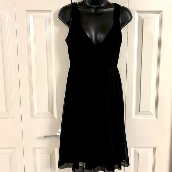 Elegant Mac & Jac Black Sleeveless Pleated Midi Dress - XS - Picture 1 of 8